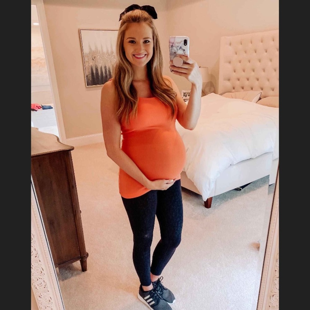 Maternity leggings size small